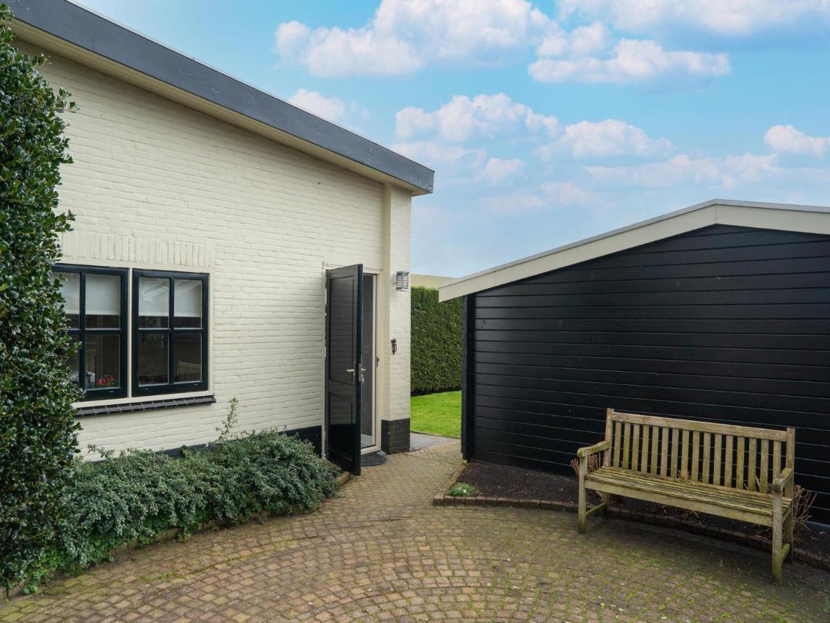 Quaint Summer Holiday Home In Egmond Binnen Eksteriør billede