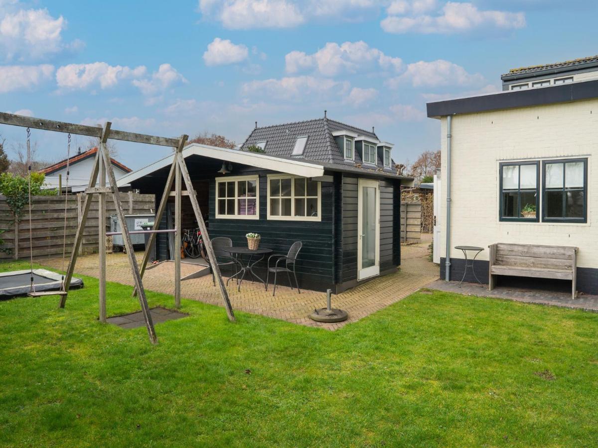 Quaint Summer Holiday Home In Egmond Binnen Eksteriør billede